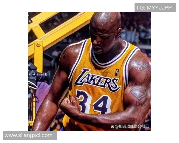 现役篮球明星中穿着18号球衣的传奇人物与他们的精彩表现分析 现役篮球明星中穿着18号球衣的传奇人物与他们的精彩表现分析